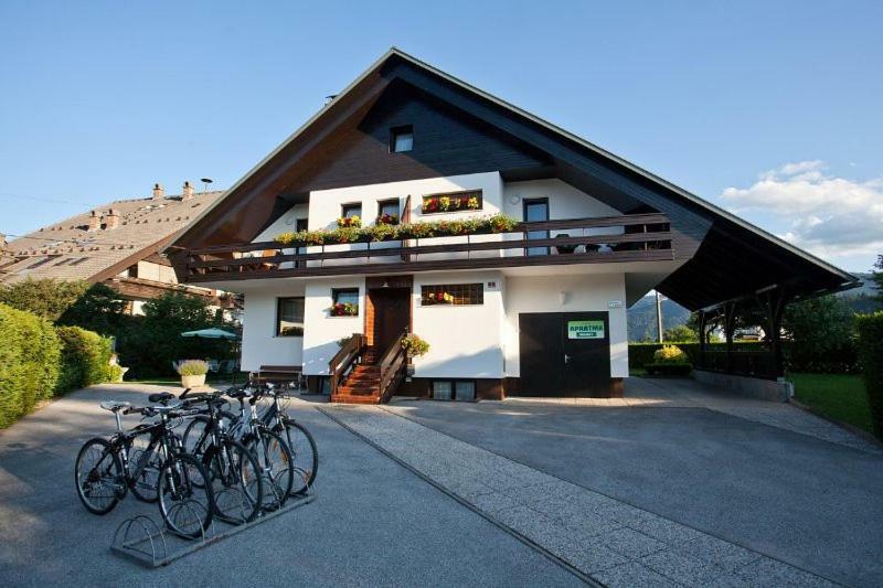 Lake Bled Apartment Marjetka エクステリア 写真