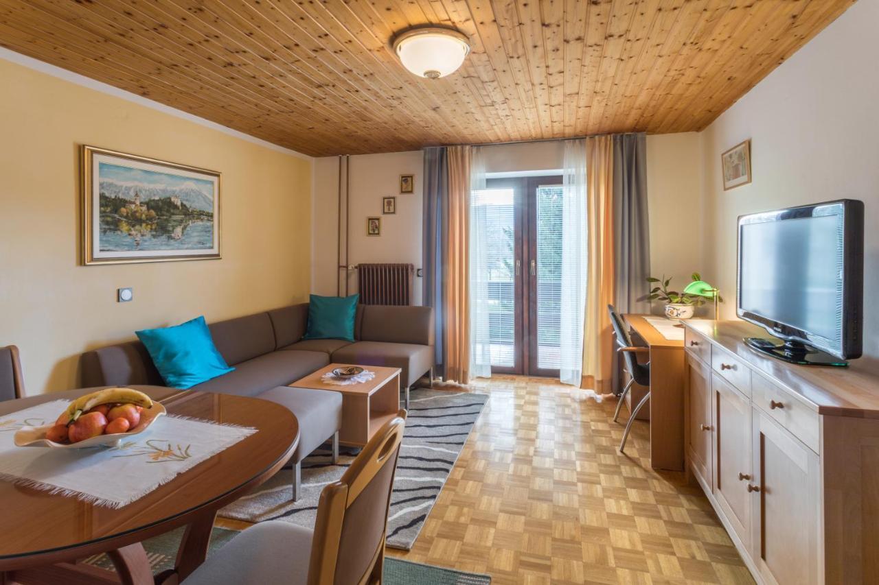 Lake Bled Apartment Marjetka エクステリア 写真